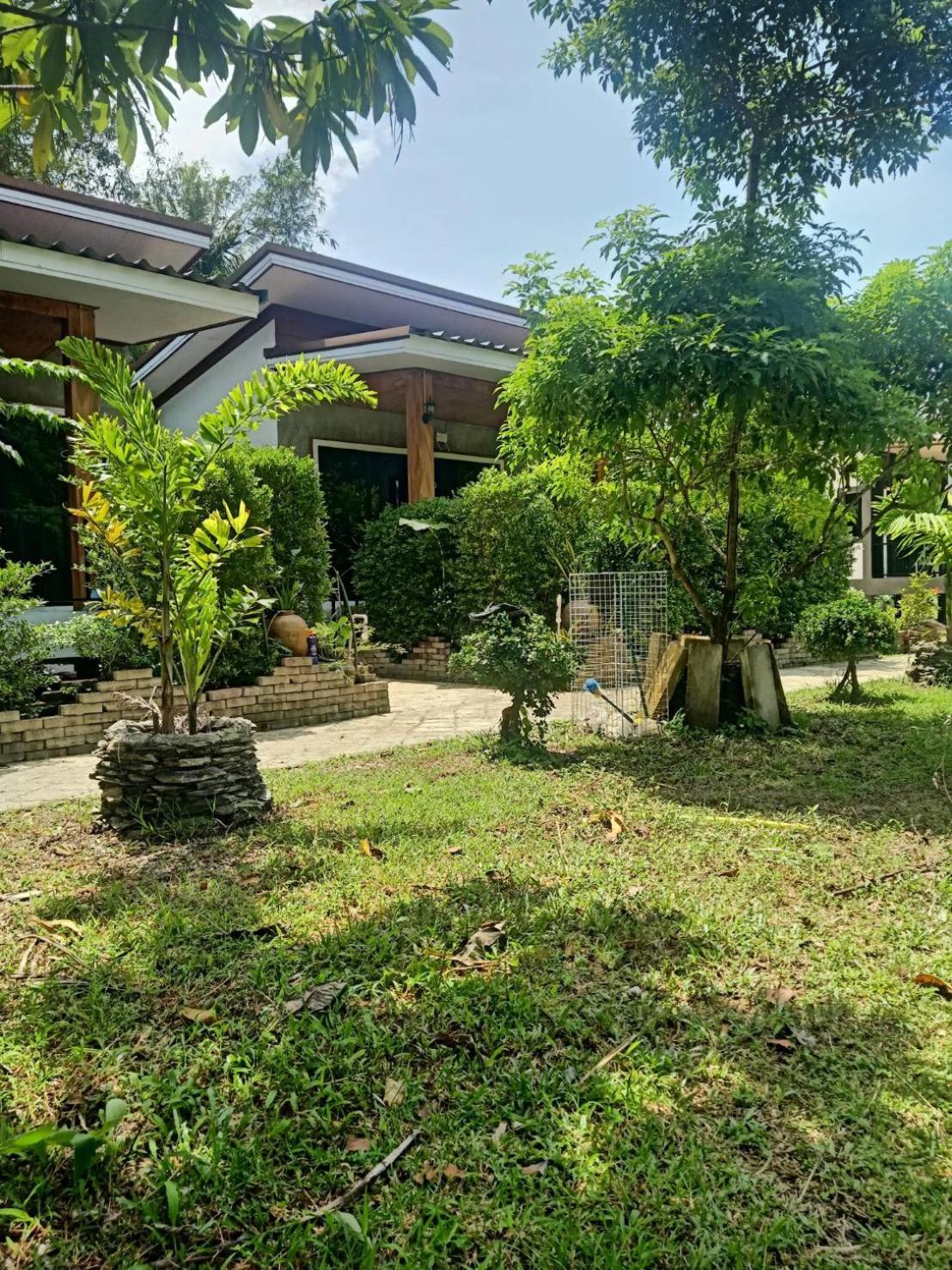 Phra Ae Apartments Ko Lanta Buitenkant foto